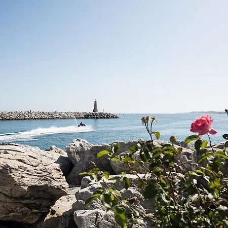 Apartment Amazing 3 Bedroom With Wifi And Views *